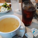 Kafe Resutoran Kaede - スープ、アイスティーアップ
