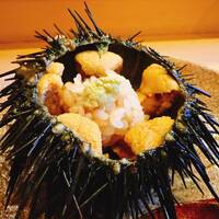 鮨駒 - 大将が獲ってきた雲丹の「紫雲丹丼」