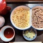 肉そば 舞鶴 - あいもり※中華麺とそば