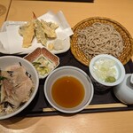 吉祥庵 - 海老と季節野菜の天そばとカンパチの小丼ぶり¥1860-