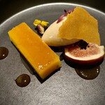 ペルー料理 bepocah - 移民達が日本のお餅を再現するためにキャッサバを使用したユカもち。この完璧なるモチモチ食感を再現した先達に頭が下がります。