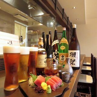 可以享受到推薦的日本酒和葡萄酒，和招牌鰻魚的配對