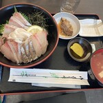 つのしま食堂 - 料理写真: