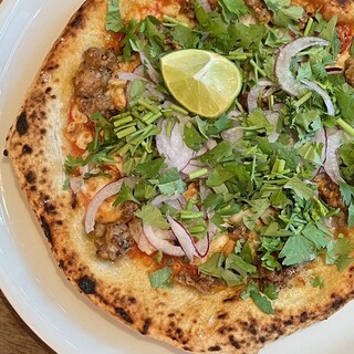 【小エビとサルシッチャのPizza】ダベロの定番