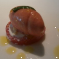 インカメラ コン テラッツァ - カプレーゼ