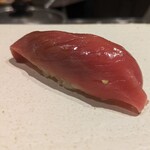 鮨と酒 魚伸 - 本マグロ背トロ