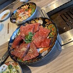 和牛焼肉鎌倉 肉と日本酒 - 