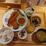 ニホンの食卓 つくみ - 