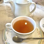 アリマ洋菓子店 - ポットサービスの紅茶！！