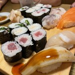 Sushi Izakaya Yataizushi - 寿司