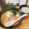 クリーミーTonkotsuラーメン 麺家 神明 - クリーミー家系ラーメン並