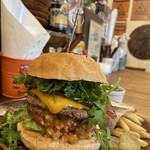 Jack37Burger - 『バリネスベーコンチーズバーガー￥1,680』 『パクチートッピング￥120』×3 『ハートランド¥630』