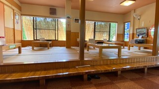 ふく吉・純手打そば - 座敷