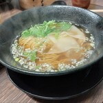 小籠包茶樓 龍哉 - 雲呑麺