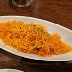 ワイン食堂 旅する子ブタ - 