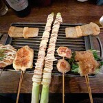 Oosaka Kushiyaki Kushi Ikka - 