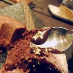 クィーンカフェ - チョコレートソース。