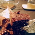 クィーンカフェ - 甘すぎることはないので、食べ飽きることはありませんでした。