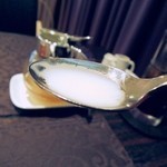 クィーンカフェ - ミルク。アイスコーヒーとのバランスが考慮されていました。