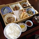 ドライブインみちしお - 昼定食　2013/09