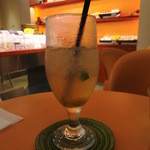 マンジェ・ササ - 柚子ジンジャーエール