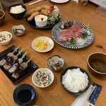 海の食堂 大家族 - 