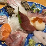 Daruma Zushi - 