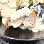 俺は好きだよ食堂 - 分厚くてタルタルソースがけのまぐろかつ