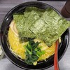 横浜家系ラーメン 戦国家 - 中らーめん(しょうゆ) あぶら多め、味濃いめ、麺ふつう