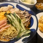 Santousaikan - 冷やし中華+麻婆丼 ランチセット。