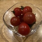 春のお店 - 恋の実（トマト）