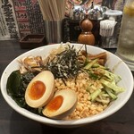 環七ラーメン 周麺 - 冷やし中華大盛り