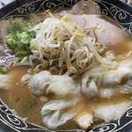 Jiroumen - ワンタン&チャーシュー麺大