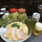 Yokohama Ie Keira-Men Konshin-Ya - 631醤油 ビールとともに