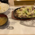 Teppan Yakiniku Kinto - 鉄板焼肉180g（1300円）