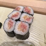 築地寿司清 - トロたく巻き