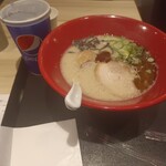 IPPUDO - 玉子赤丸、ペプシコーラ