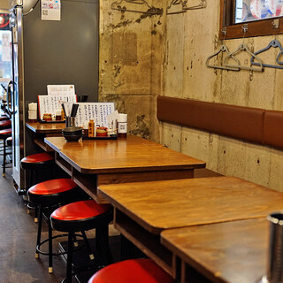 reserved available★A popular Izakaya (Japanese-style bar) with a retro feel. Single person / 2nd home welcome