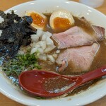 多加水手揉み熟成麺 麺屋 くるり - 