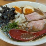 多加水手揉み熟成麺 麺屋 くるり - 