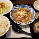 モツ兵衛 - もつ煮込み定食