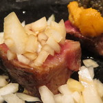 鳥茂 - 和牛サーロイン3種薬味食べ較べ：雲丹＆キャビア、アンチョビ、鬼おろし4