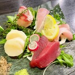 幻の和牛と三崎港直送鮮魚の居酒屋 モルゲン - 