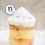 nino - 【2023.08】桃のサバラン(税抜550円)