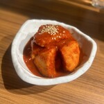 焼肉ホルモン金樹 - 山芋キムチ