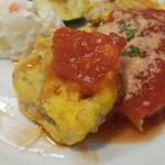 キッチン ブルー グローブ - 豚ヒレ肉ピカタ、小ぶりなピカタが３つ