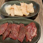 焼肉 炭屋 - ミノ、ココロ