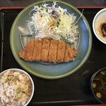 Katsusen - ロースカツ小定食