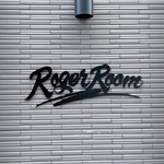 Roger Room - 