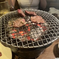炭火焼肉ホルモン うしごろ 中目黒店 - 